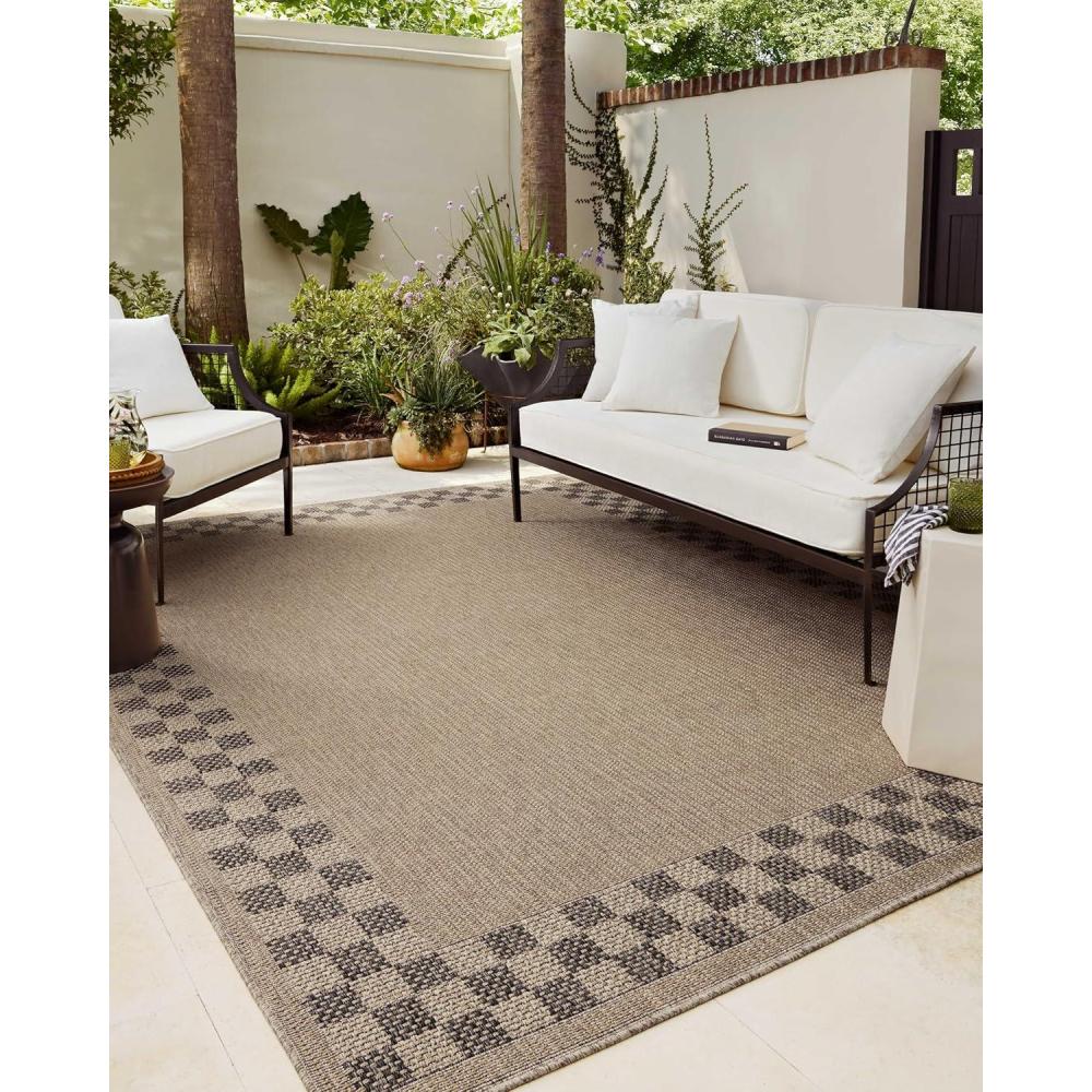imageLoloi Chris Loves Julia Providence Collection PRC06 CharcoalDove 23quot x 39quot 12quot Pile Height IndoorOutdoor Runner RugNatural  Charcoal