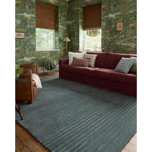 Loloi Chris Loves Julia Henry Collection HEY-01 Charcoal/Ivory 3′-6″ x 5′-6″, .50″ Pile Height, Accent Rug(Denim / Ivory)