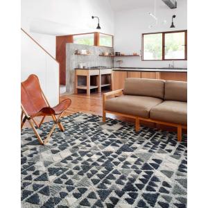 Loloi Hagen Collection HAG-03 White/Sky 6′-7″ x 9′-2″ Area Rug(Slate / Denim)