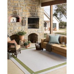 Loloi Easton Collection ESN-05 Wheat/Ivory 6′-7″ x 9′-4″ Area Rug(Green / Ivory)