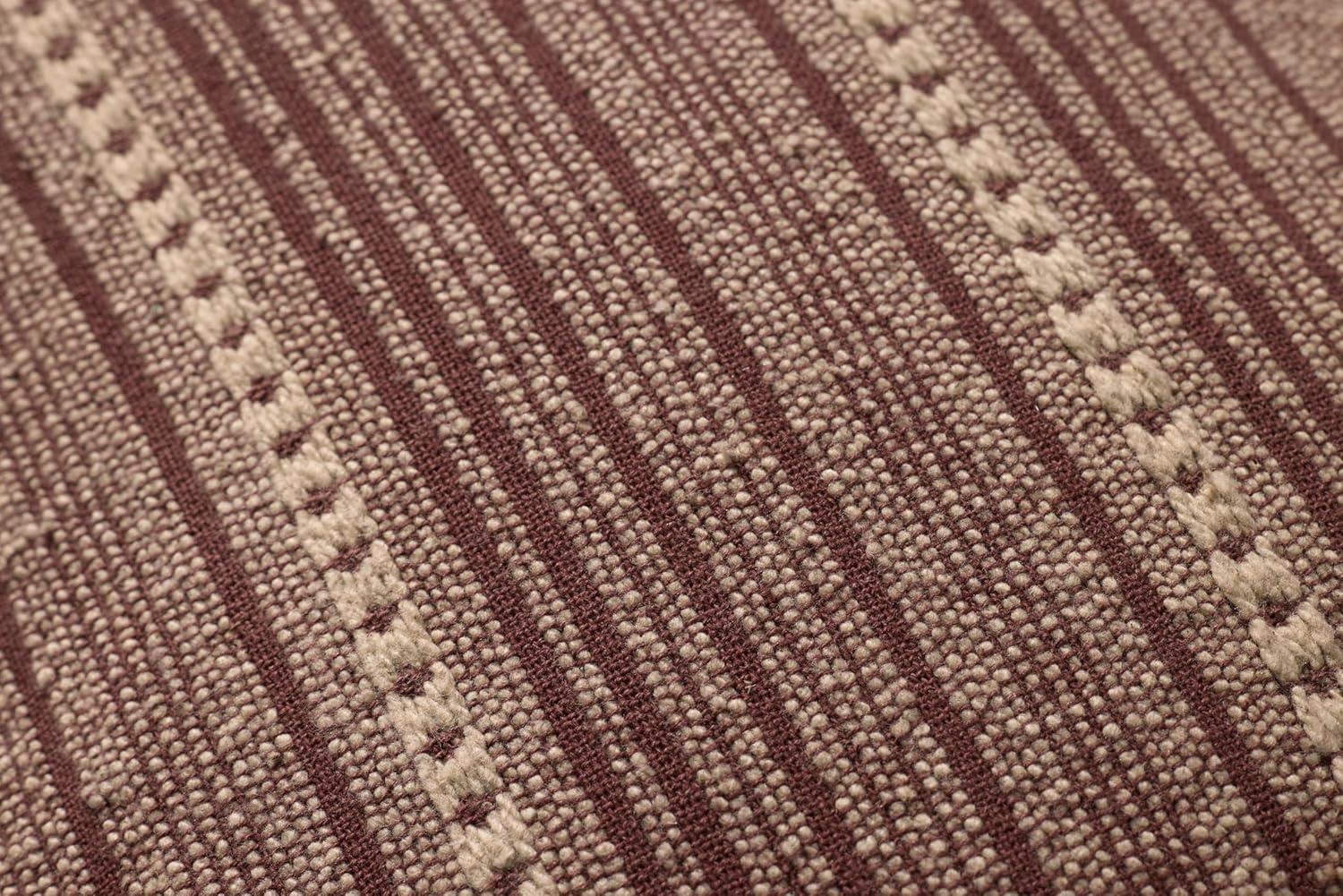 image:imageLoloi Chris Loves Julia Howie Collection PCJ0023 Natural 18 x 18 Cover wDown PillowWine Natural