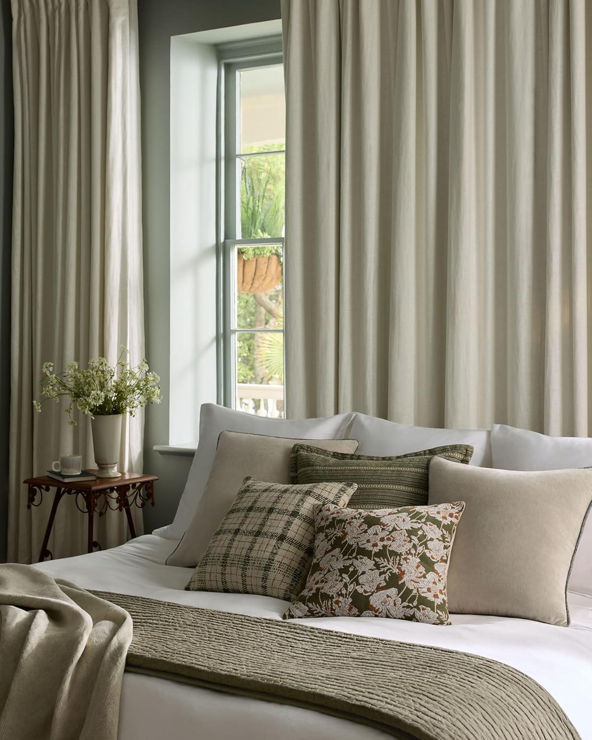 image:imageLoloi Chris Loves Julia Matilda Collection PCJ0031 OliveOrange 18 x 18 Cover wDown PillowOlive Orange