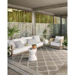 Loloi Rainier Collection RAI-03 Natural/Ivory 5′-3″ x 7′-7″ Area Rug(Light Brown / Ivory)