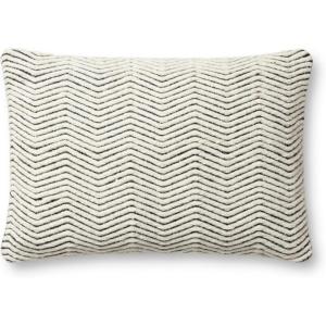 Loloi PLL0120 Ivory 22” x 22” Cover w/Poly Pillow(Ivory)